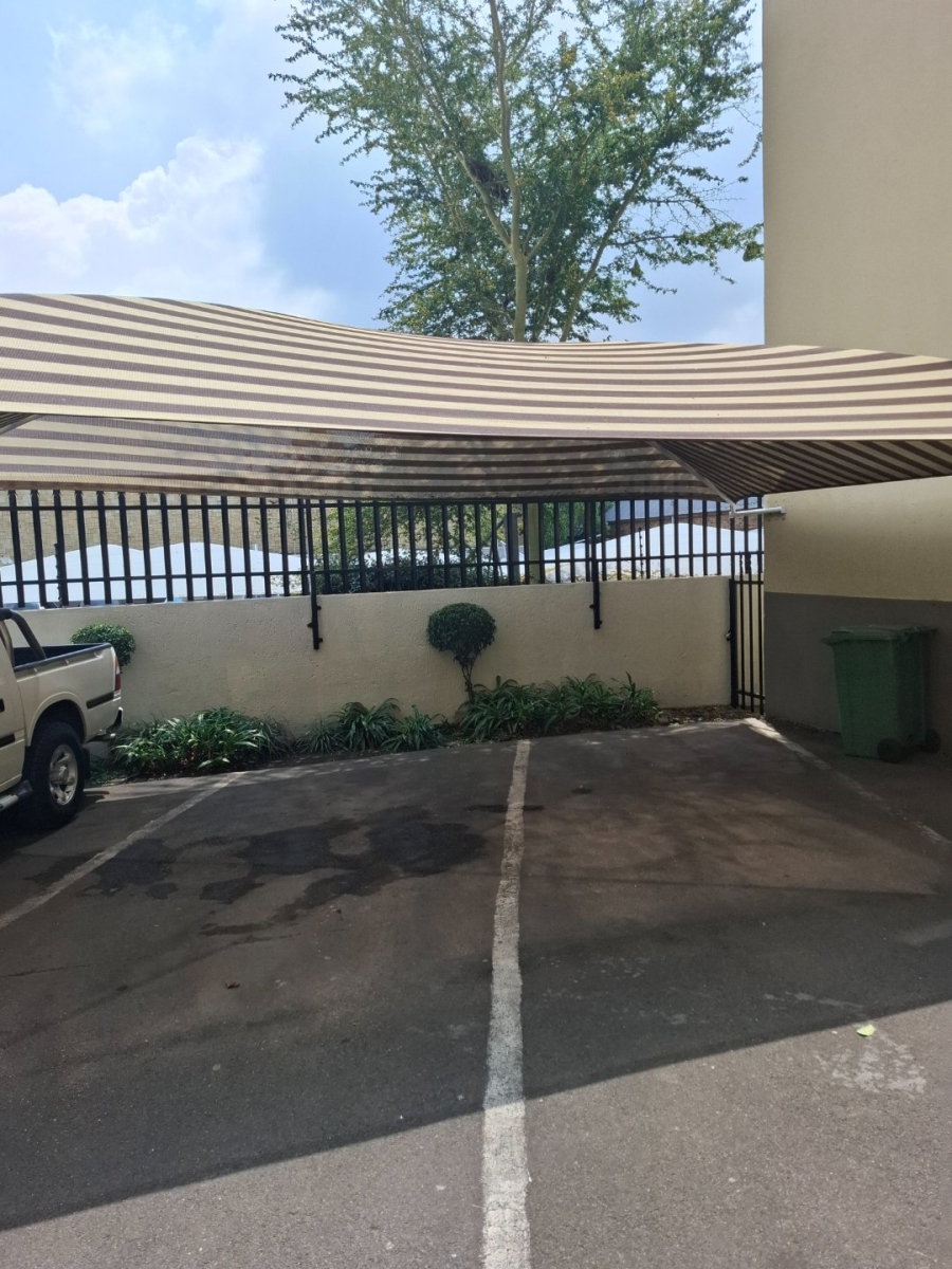2 Bedroom Property for Sale in Edenvale Central Gauteng