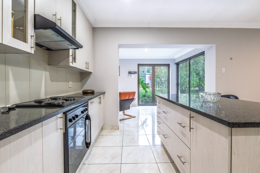 3 Bedroom Property for Sale in Lakeside Village Gauteng