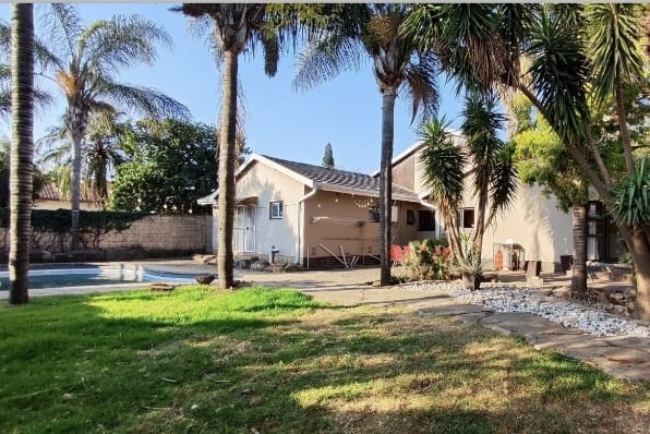 4 Bedroom Property for Sale in Farrarmere Gauteng