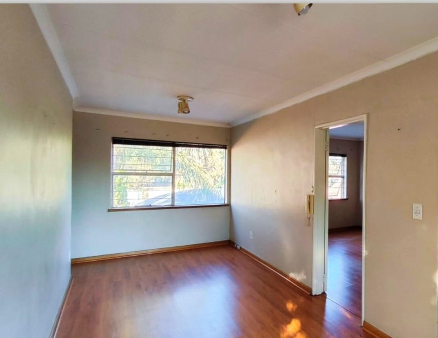 4 Bedroom Property for Sale in Farrarmere Gauteng