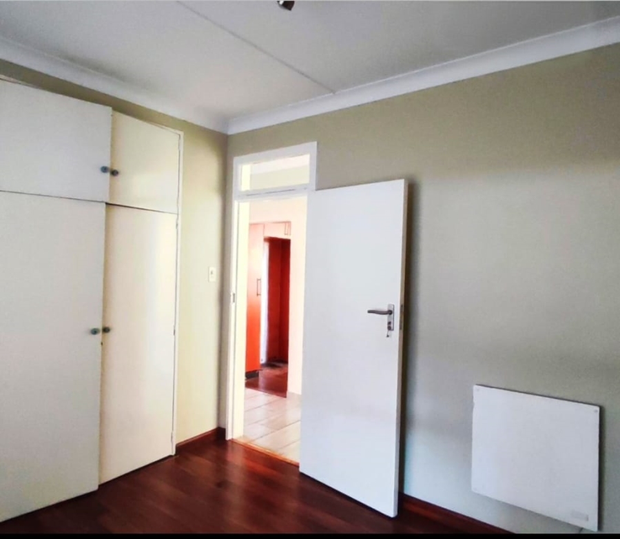 4 Bedroom Property for Sale in Farrarmere Gauteng