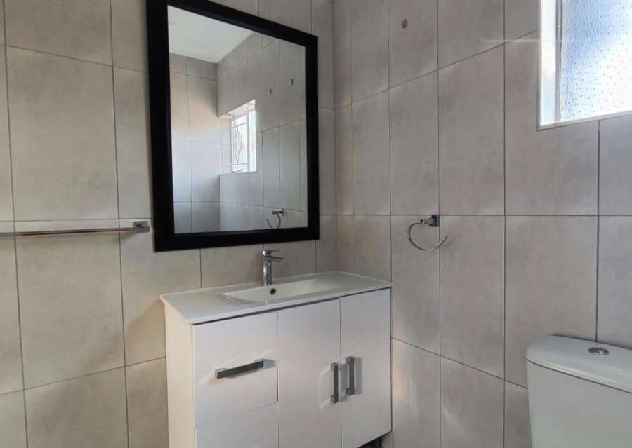 4 Bedroom Property for Sale in Farrarmere Gauteng