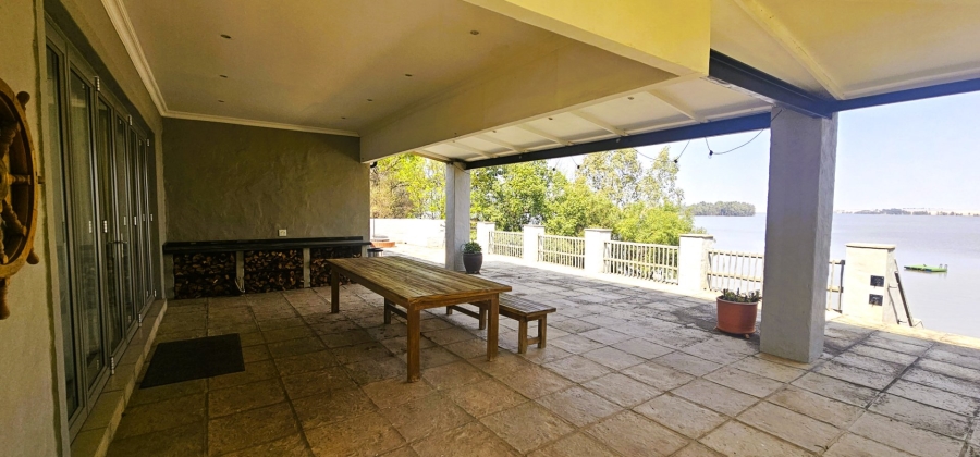 4 Bedroom Property for Sale in Vaal Marina Gauteng