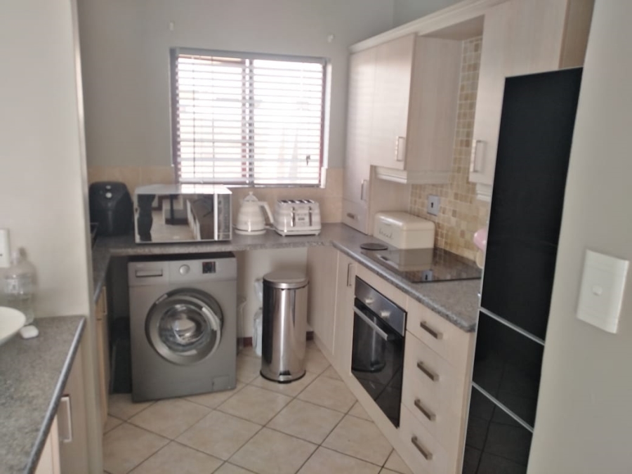 2 Bedroom Property for Sale in Summerset Gauteng