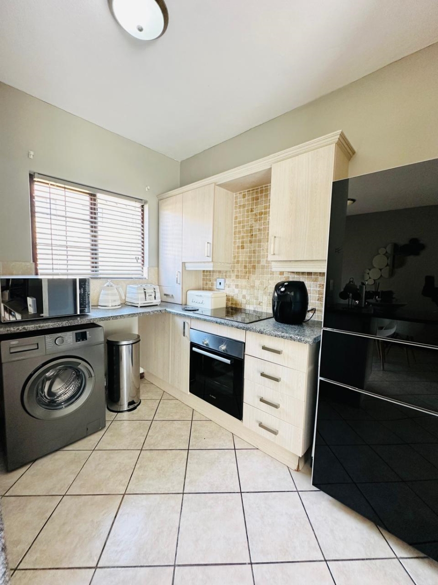 2 Bedroom Property for Sale in Summerset Gauteng