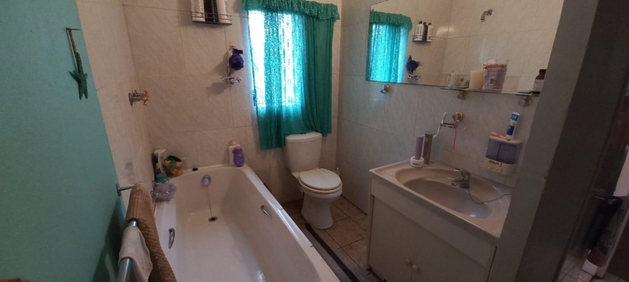 To Let 2 Bedroom Property for Rent in Hazelpark Gauteng