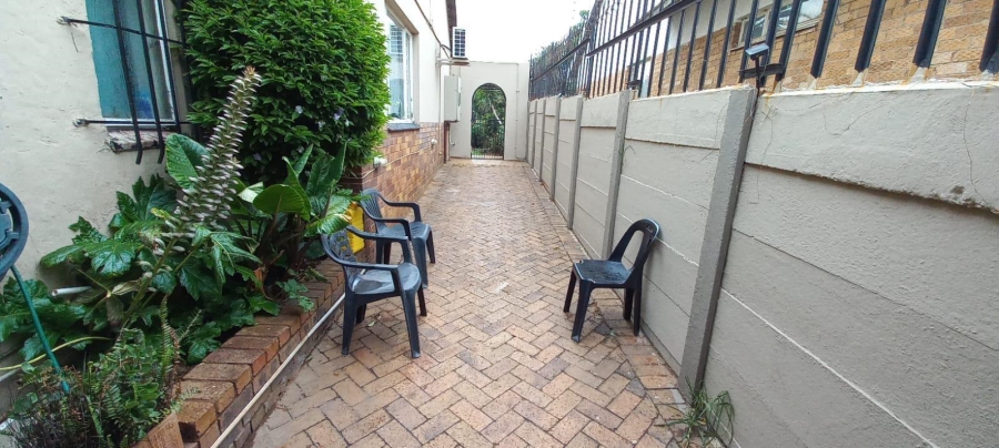 To Let 2 Bedroom Property for Rent in Hazelpark Gauteng
