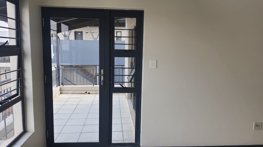 To Let 2 Bedroom Property for Rent in Oakdene Gauteng