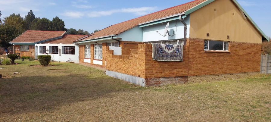 Commercial Property for Sale in Noordloch Gauteng