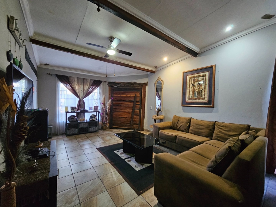 4 Bedroom Property for Sale in Vanderbijlpark CW 3 Gauteng