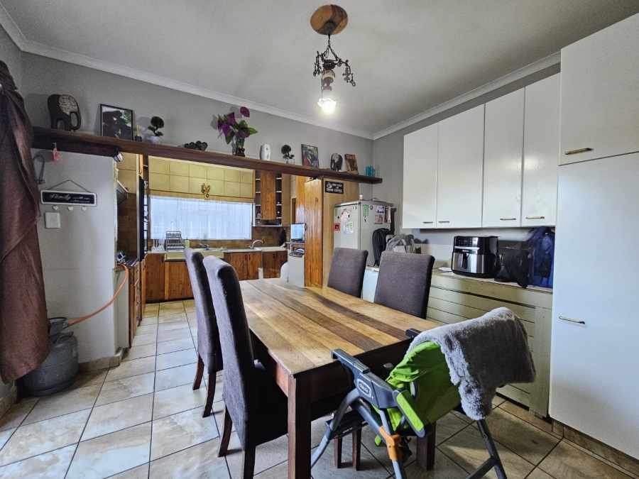 4 Bedroom Property for Sale in Vanderbijlpark CW 3 Gauteng