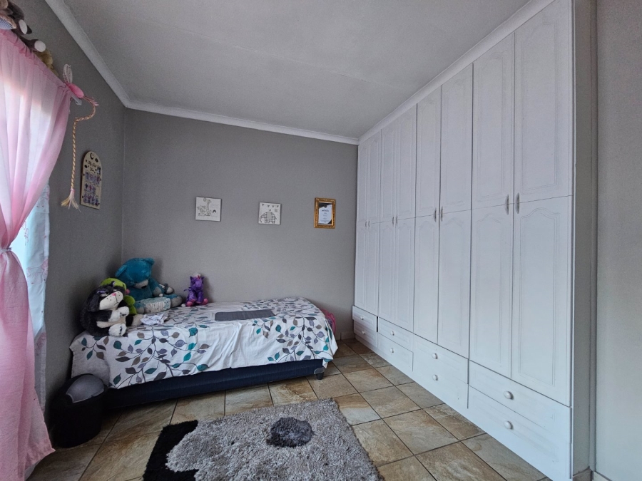 4 Bedroom Property for Sale in Vanderbijlpark CW 3 Gauteng