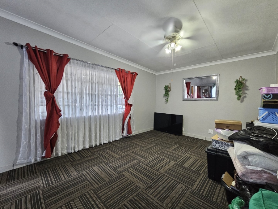 4 Bedroom Property for Sale in Vanderbijlpark CW 3 Gauteng