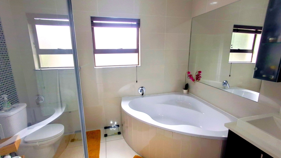 3 Bedroom Property for Sale in Vanderbijlpark SW 5 Gauteng