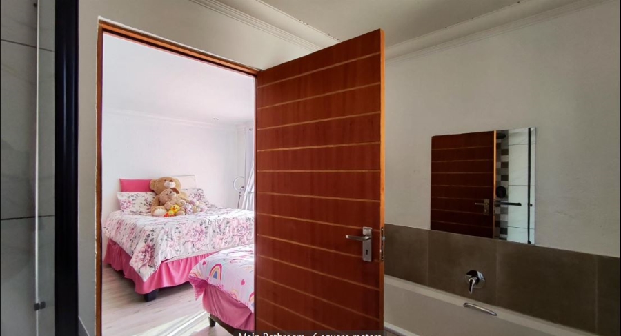 3 Bedroom Property for Sale in Terenure Gauteng
