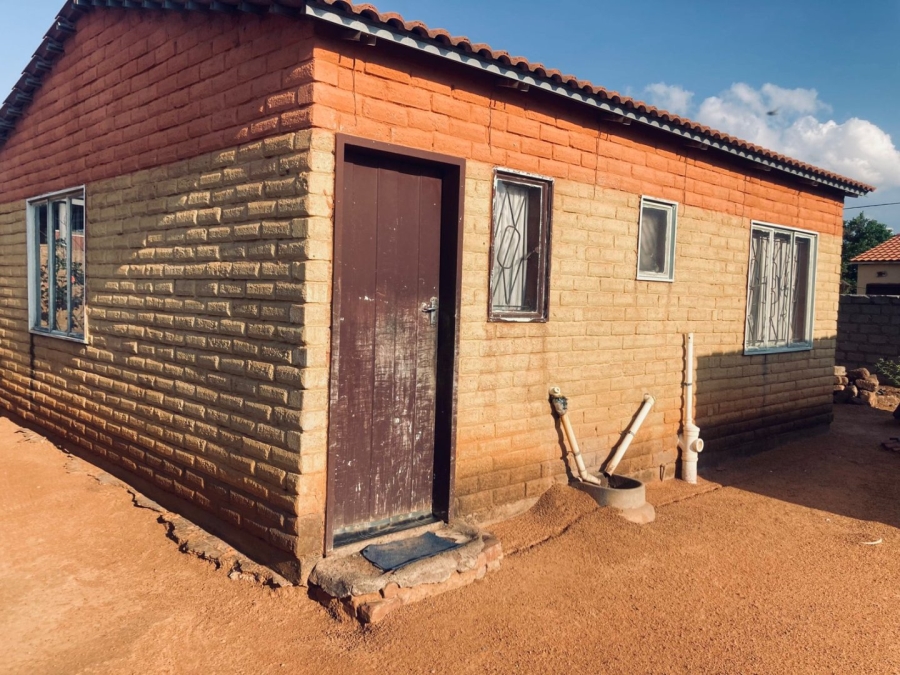2 Bedroom Property for Sale in Soshanguve T Gauteng