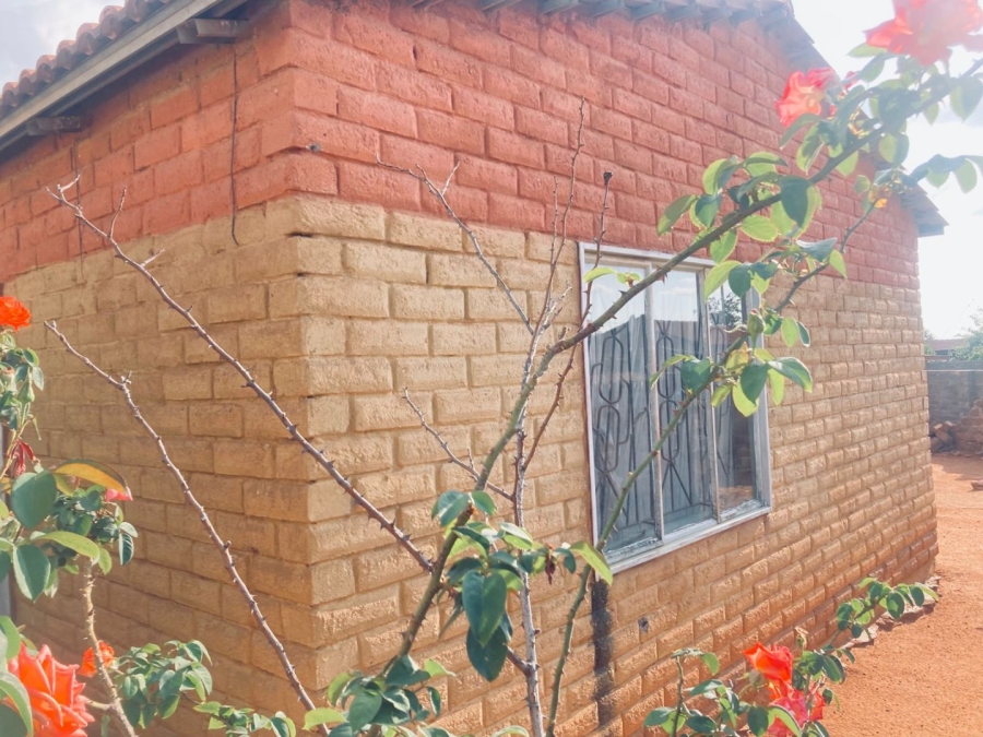 2 Bedroom Property for Sale in Soshanguve T Gauteng