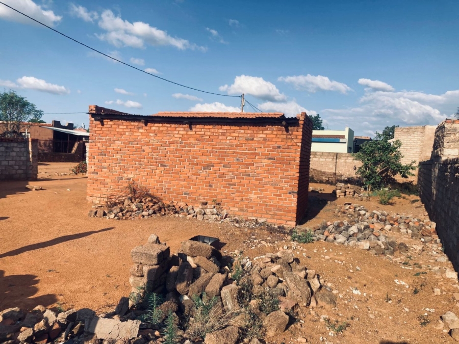 2 Bedroom Property for Sale in Soshanguve T Gauteng