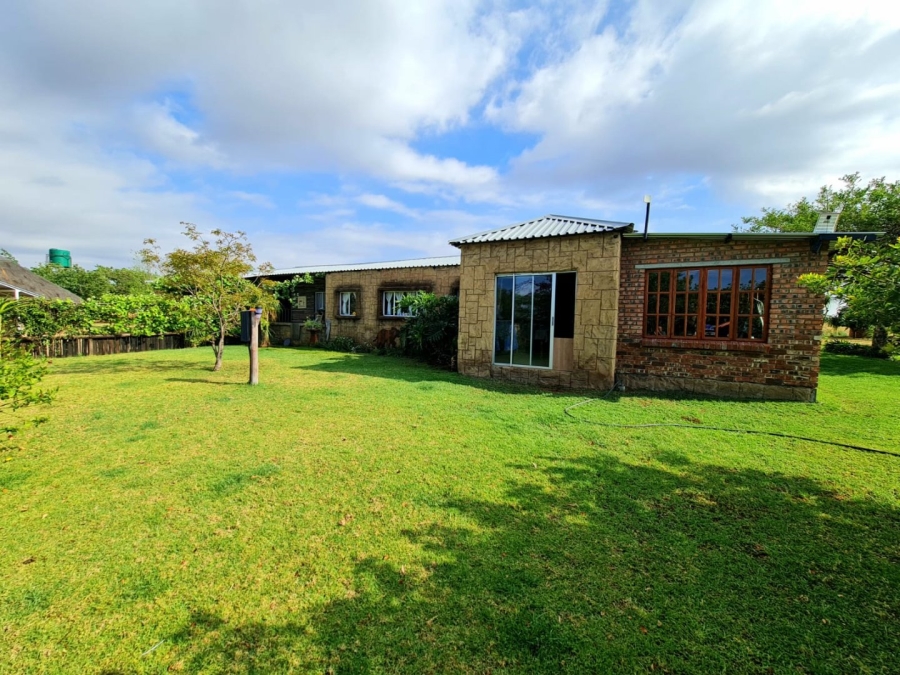 Commercial Property for Sale in Honingneskrans Ah Gauteng