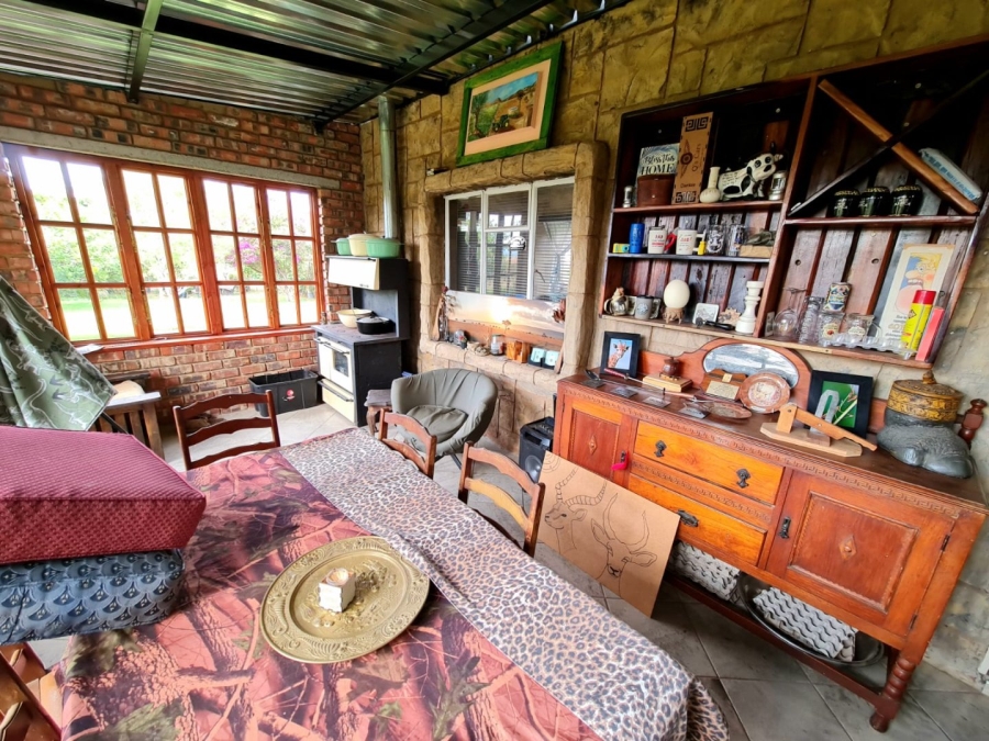 Commercial Property for Sale in Honingneskrans Ah Gauteng