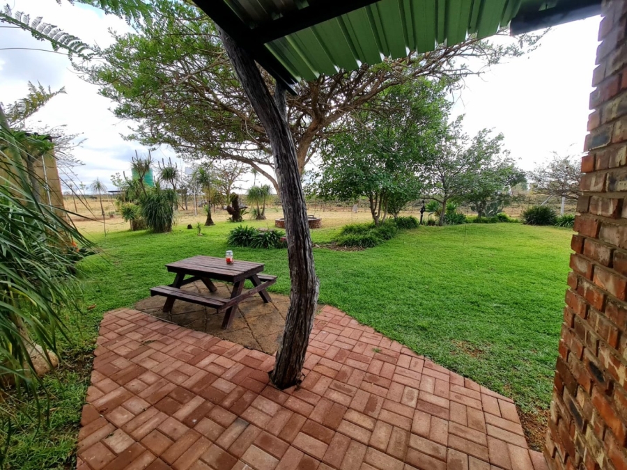 Commercial Property for Sale in Honingneskrans Ah Gauteng