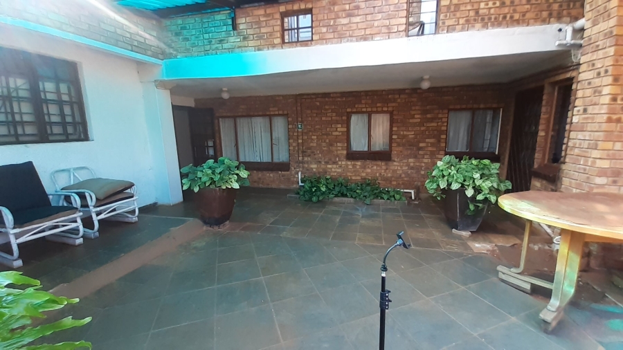 Bedroom Property for Sale in Pretoria North Gauteng