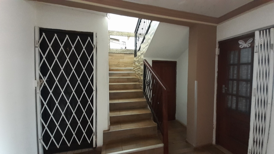  Bedroom Property for Sale in Pretoria North Gauteng