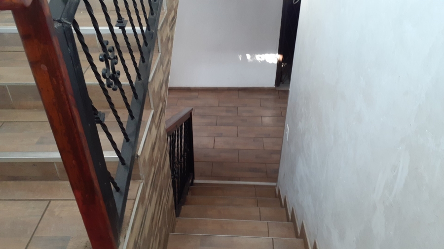  Bedroom Property for Sale in Pretoria North Gauteng