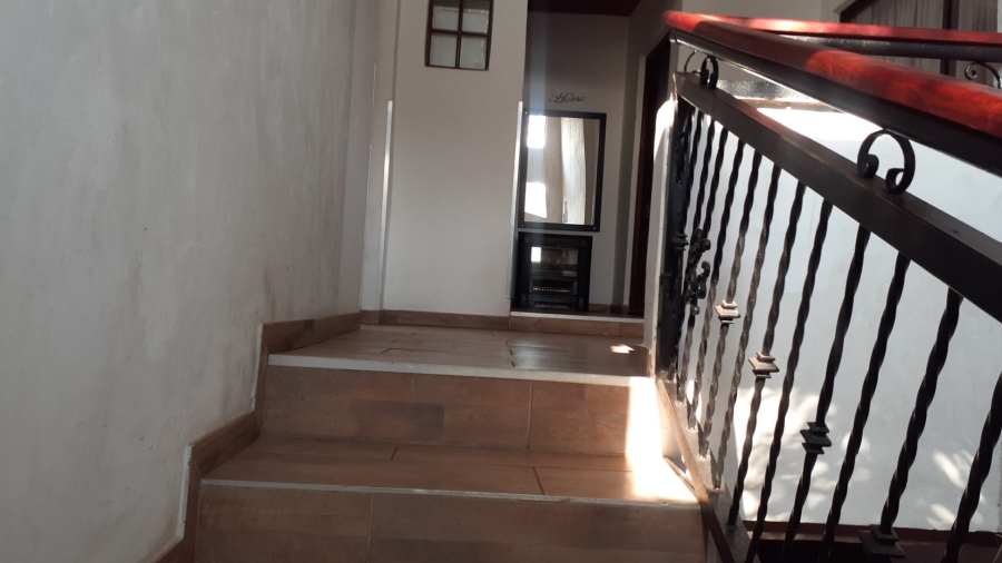  Bedroom Property for Sale in Pretoria North Gauteng