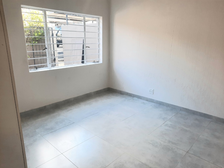 2 Bedroom Property for Sale in Northwold Gauteng