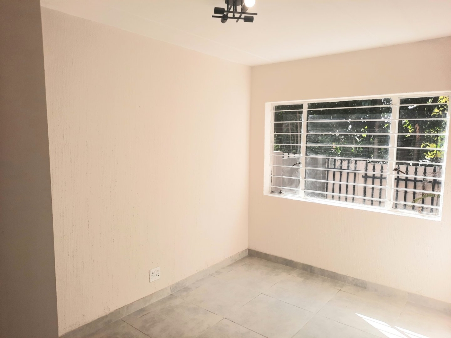 2 Bedroom Property for Sale in Northwold Gauteng