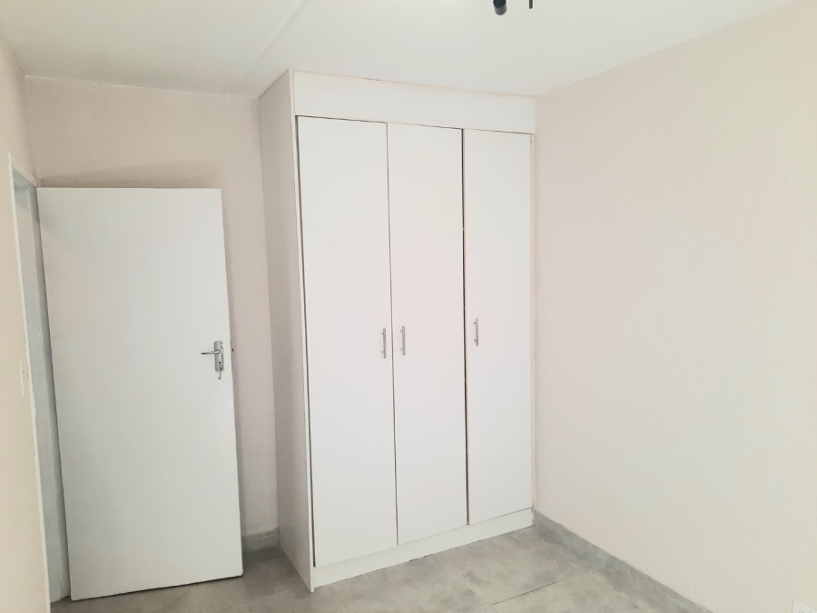 2 Bedroom Property for Sale in Northwold Gauteng