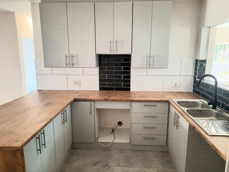 2 Bedroom Property for Sale in Northwold Gauteng