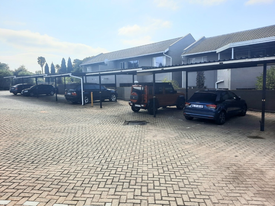 2 Bedroom Property for Sale in Northwold Gauteng