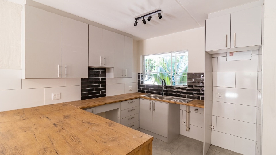 2 Bedroom Property for Sale in Northwold Gauteng