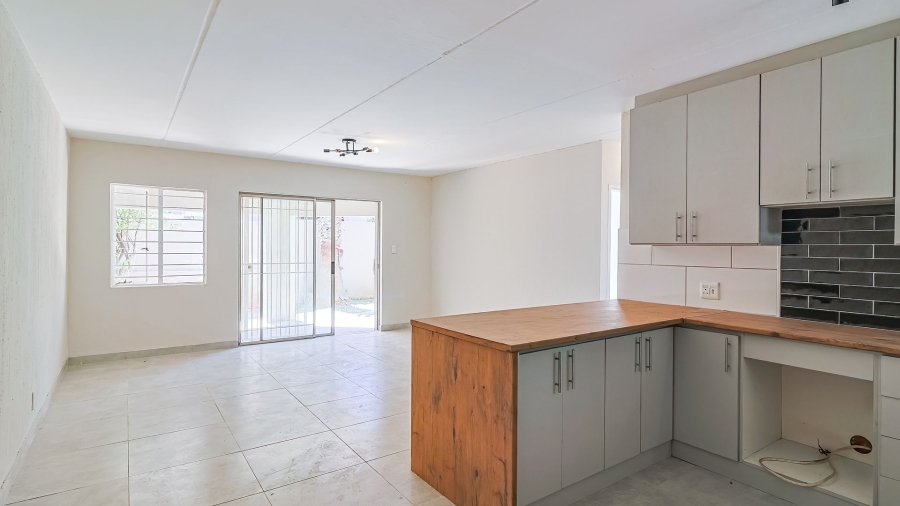 2 Bedroom Property for Sale in Northwold Gauteng