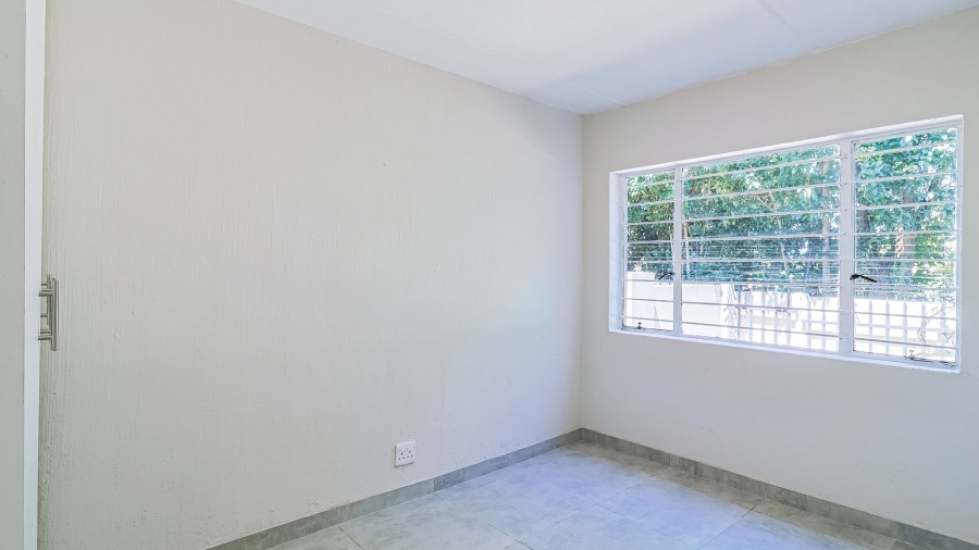 2 Bedroom Property for Sale in Northwold Gauteng