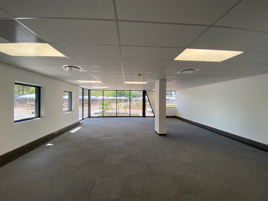 To Let commercial Property for Rent in Die Hoewes Gauteng