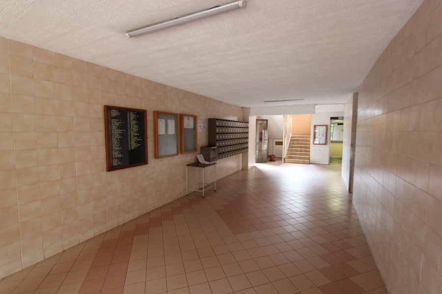 2 Bedroom Property for Sale in Queenswood Gauteng