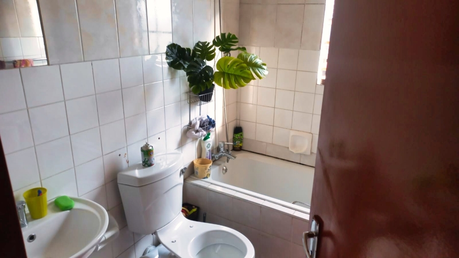 3 Bedroom Property for Sale in Albemarle Ext 1 Gauteng