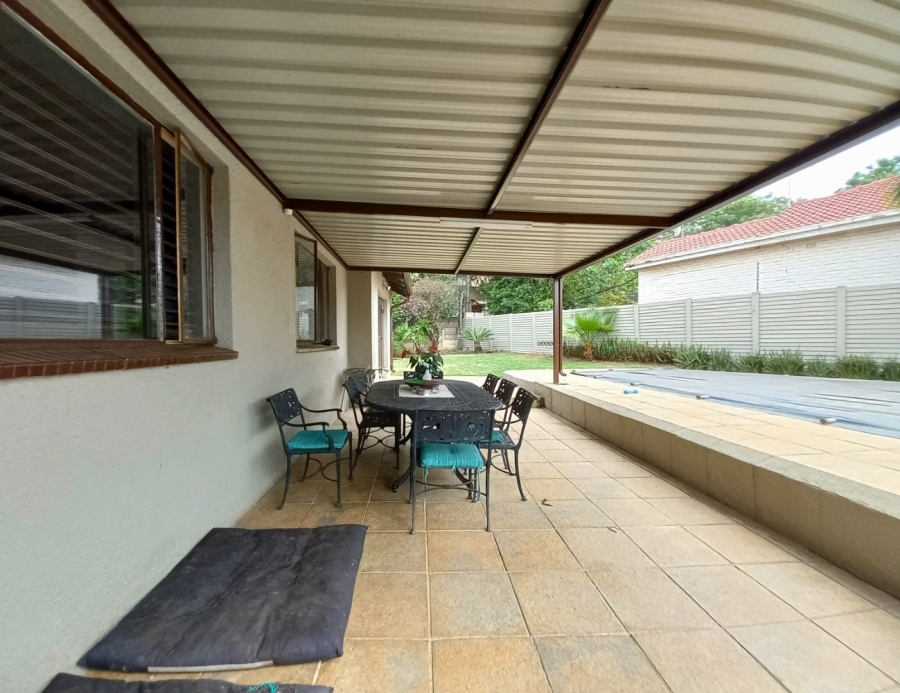 3 Bedroom Property for Sale in Edenvale Central Gauteng