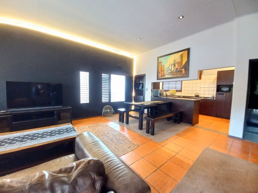 3 Bedroom Property for Sale in Edenvale Central Gauteng