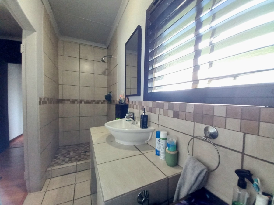 3 Bedroom Property for Sale in Edenvale Central Gauteng
