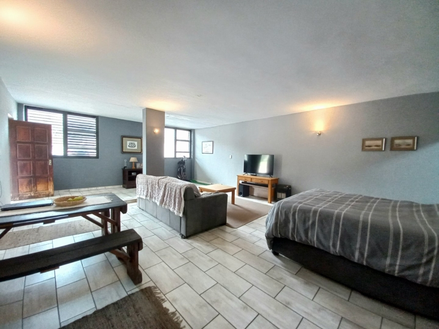 3 Bedroom Property for Sale in Edenvale Central Gauteng