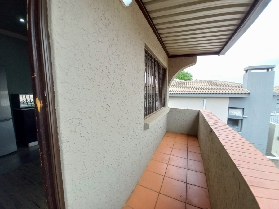 3 Bedroom Property for Sale in Edenvale Central Gauteng