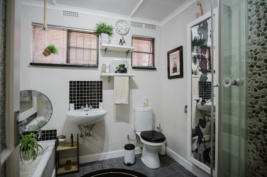2 Bedroom Property for Sale in New Redruth Gauteng