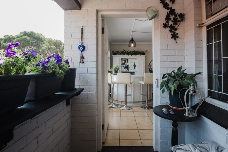 2 Bedroom Property for Sale in New Redruth Gauteng