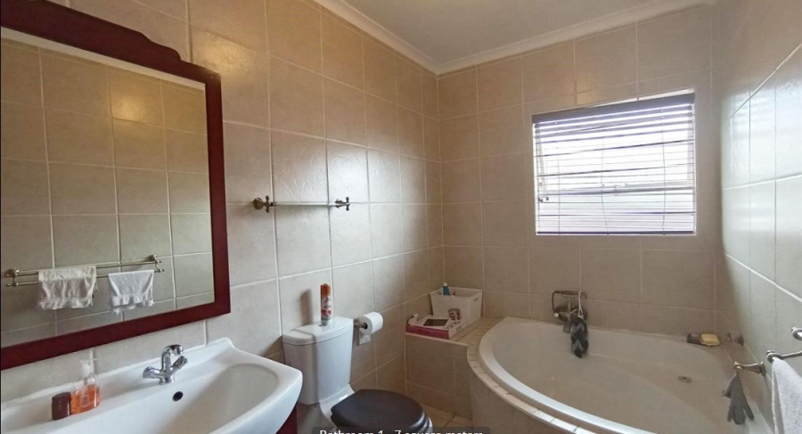 3 Bedroom Property for Sale in Terenure Gauteng