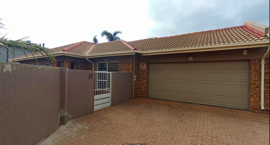 3 Bedroom Property for Sale in Terenure Gauteng