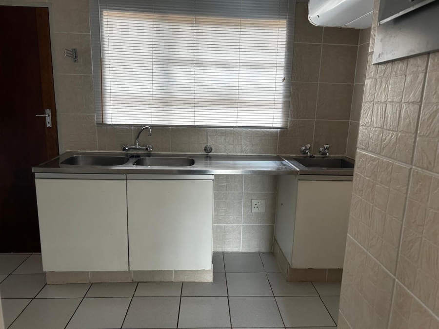 2 Bedroom Property for Sale in Bester Gauteng